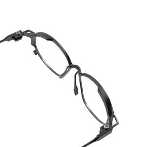 FLM16 01 · Titan Black