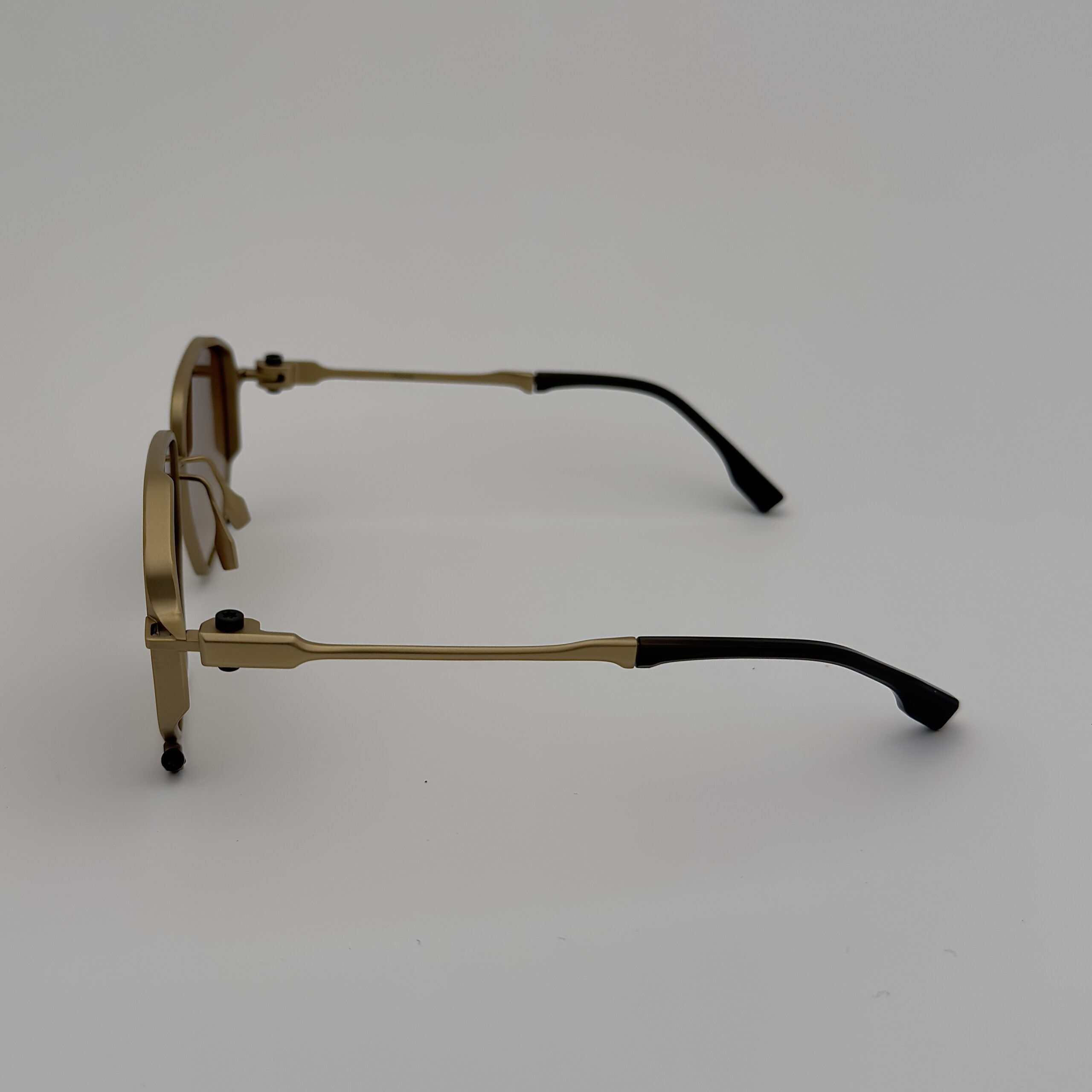 FLM19 03 Titan Golden - obrazek 3