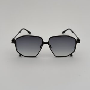 FLM19 01 Titan Black
