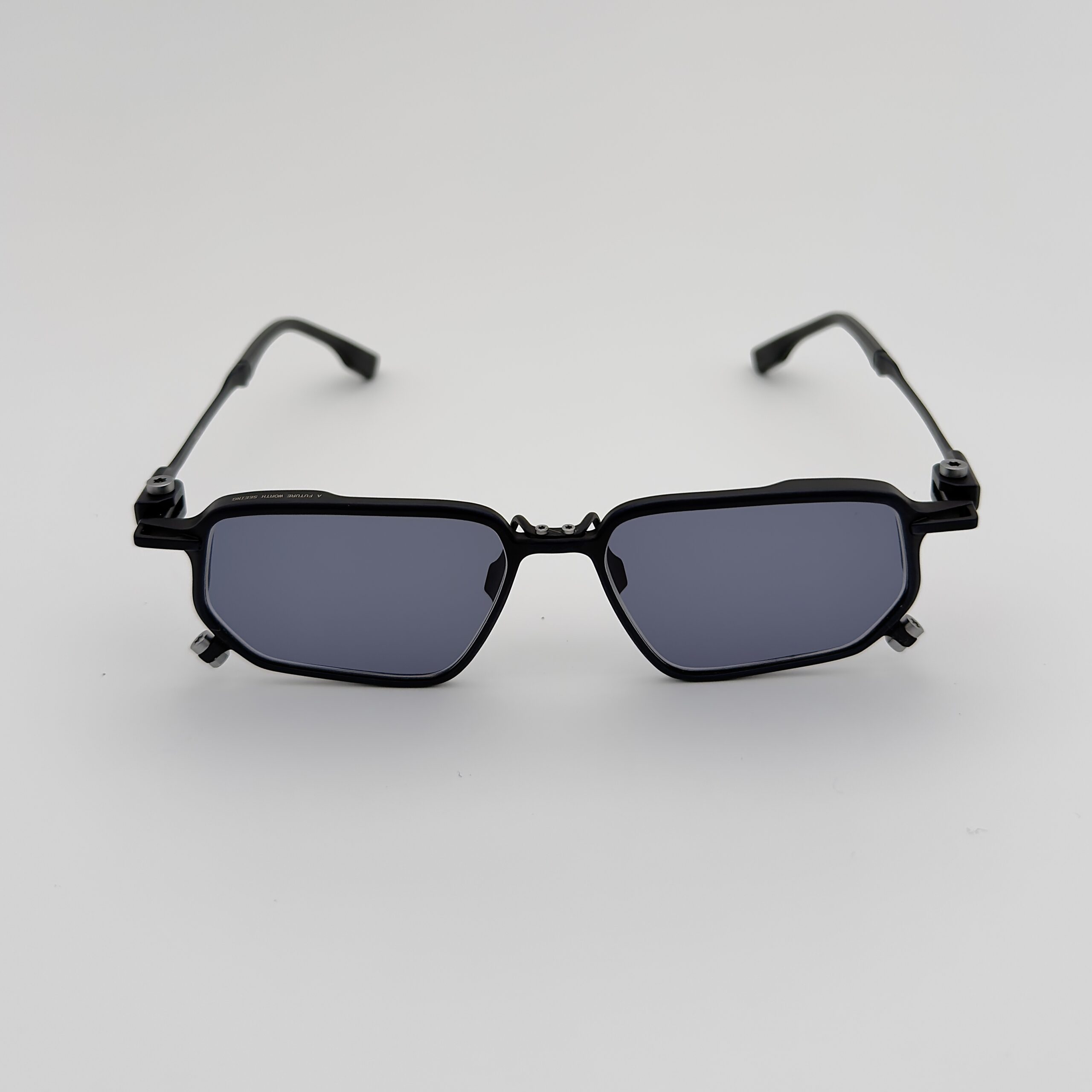 FLM17 04 Titan Navy