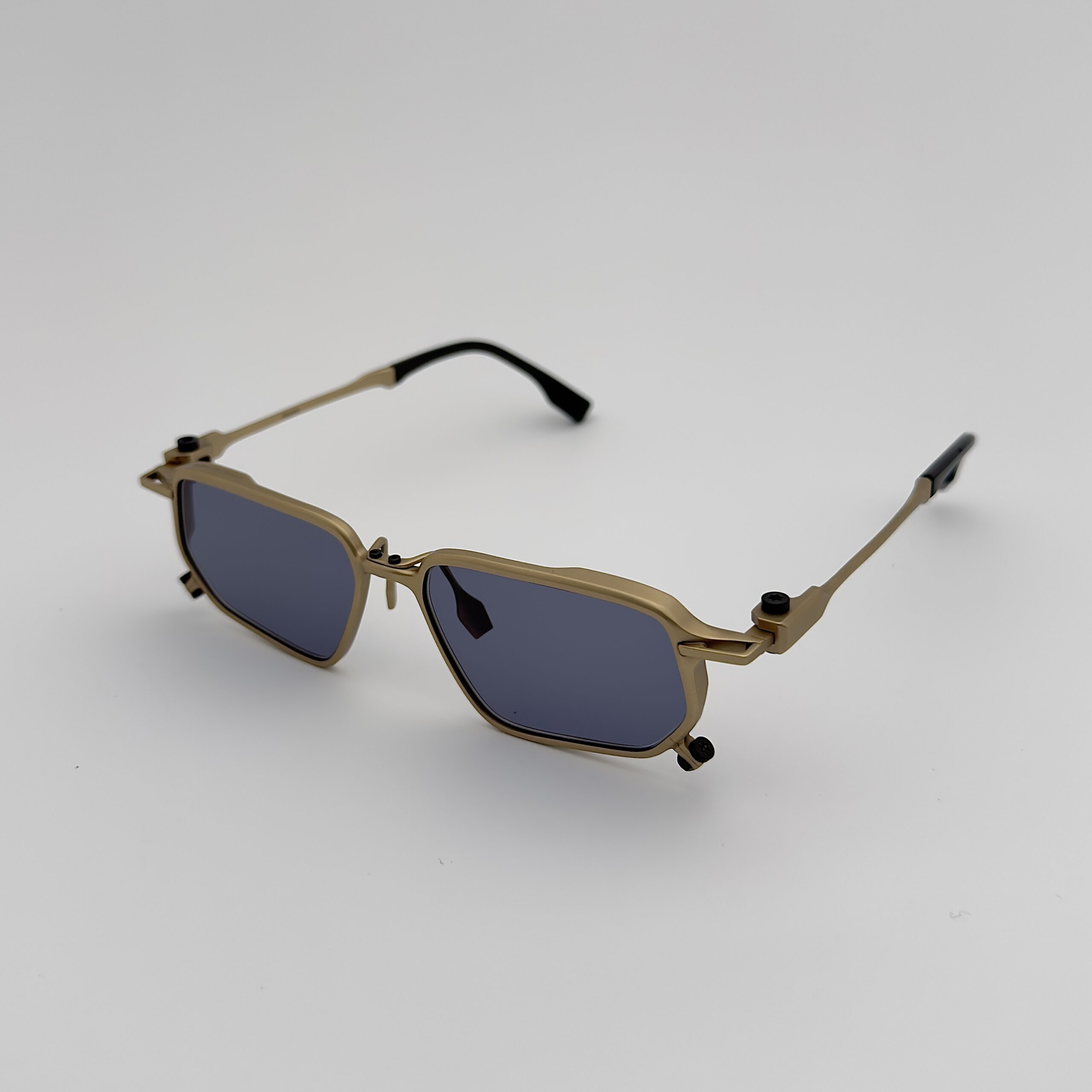 FLM17 03 Titan Golden - obrazek 2