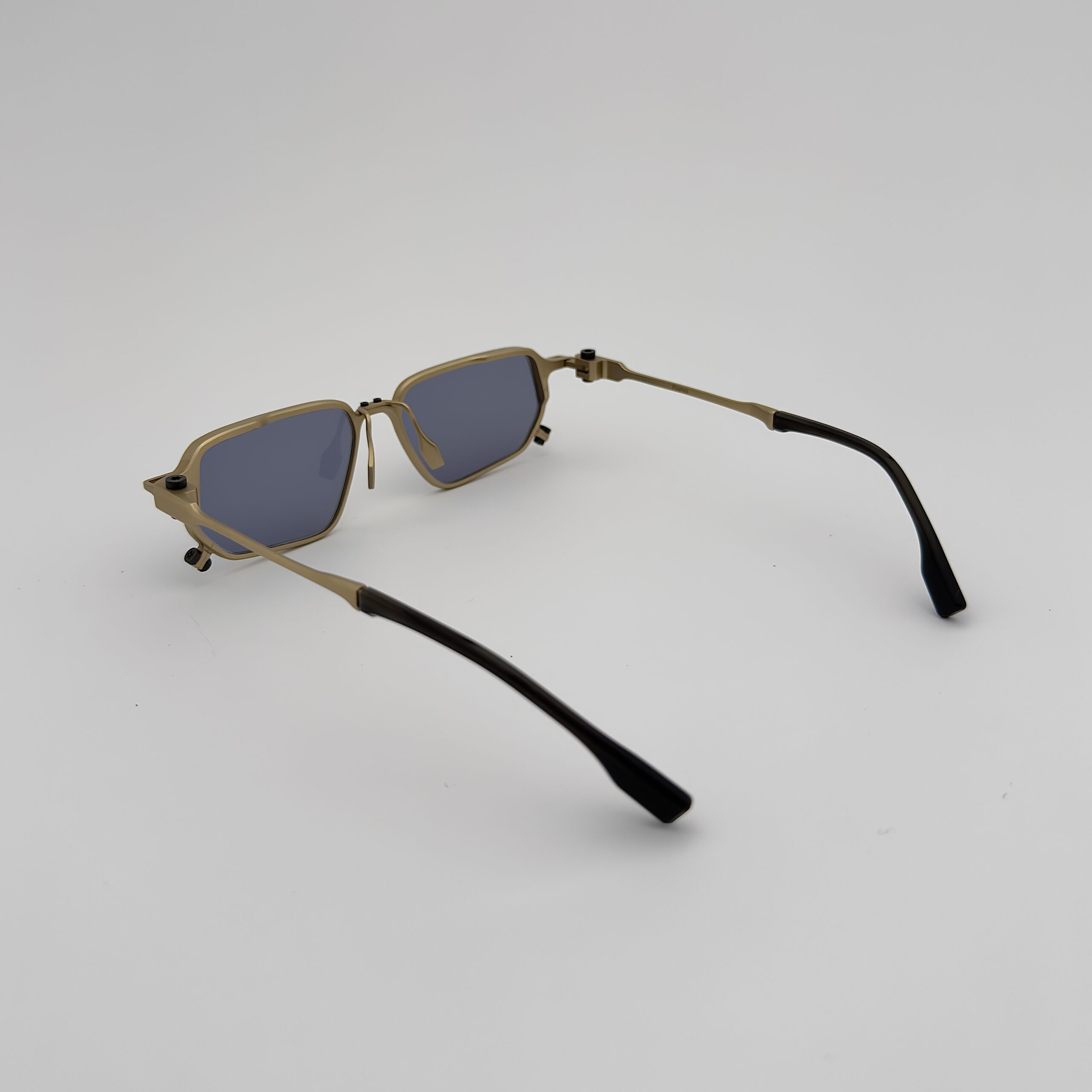 FLM17 03 Titan Golden - obrazek 4