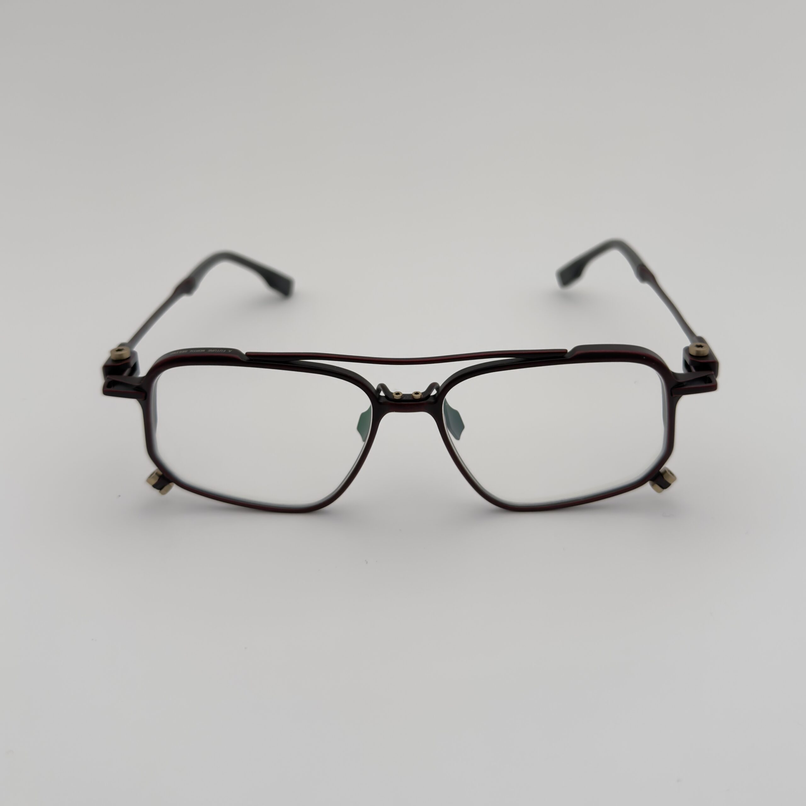 FLM18 04 Titan Burgundy